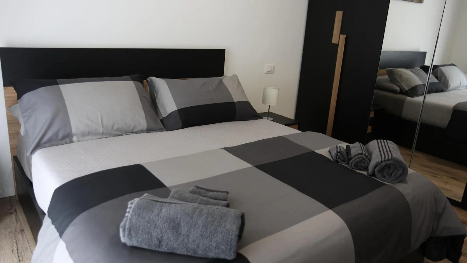 Sweet Dreams Apartment Como